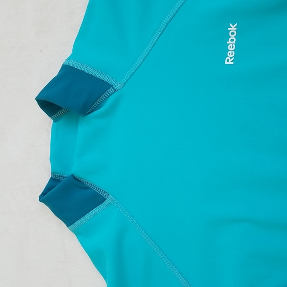 ❤❤❤ Women’s Reebok Performance Top - Picture 2 of 5